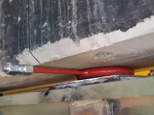 Flat jack lifting